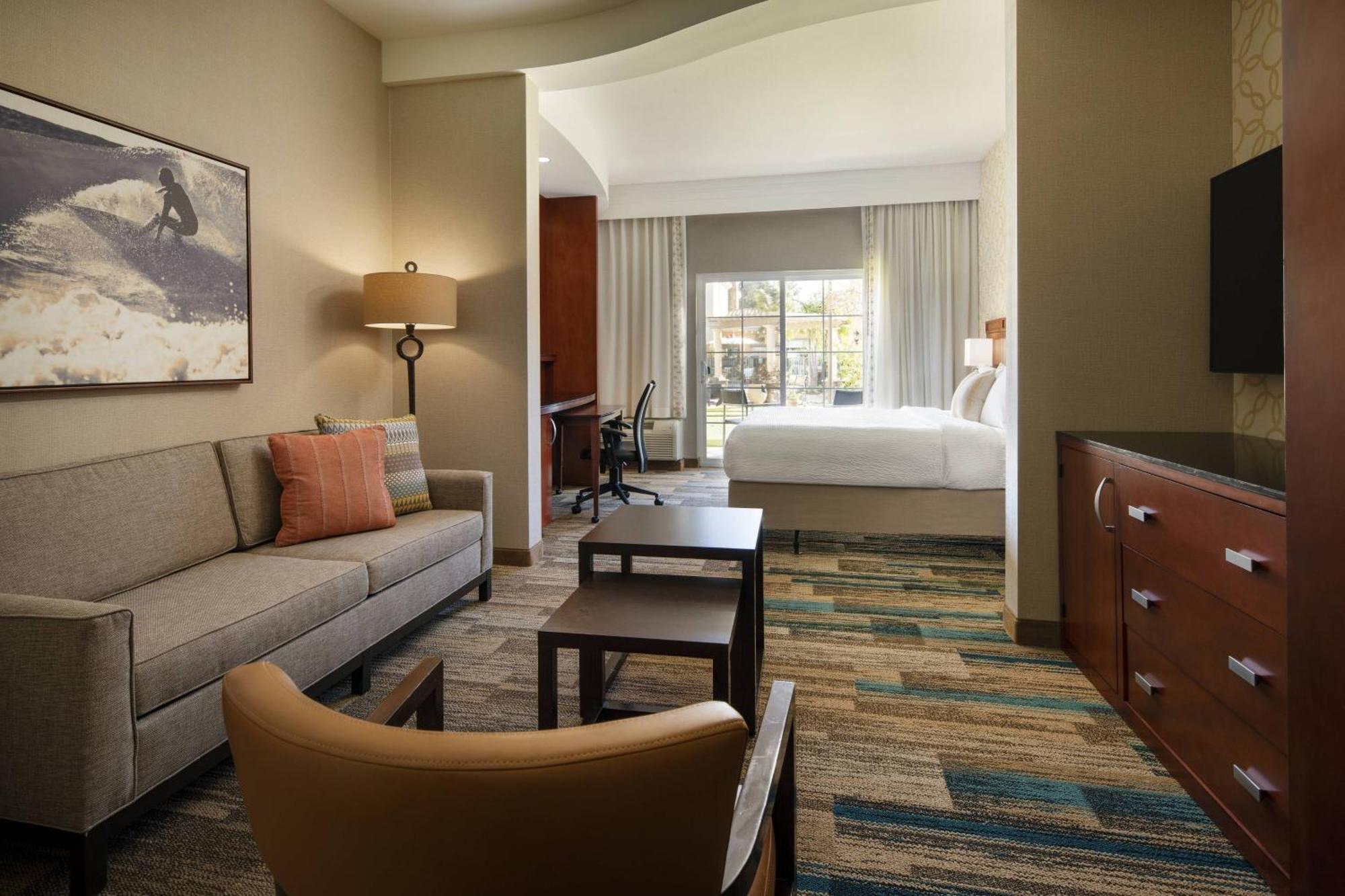 فندق Courtyard By Marriott Santa Barbara غولتا المظهر الخارجي الصورة