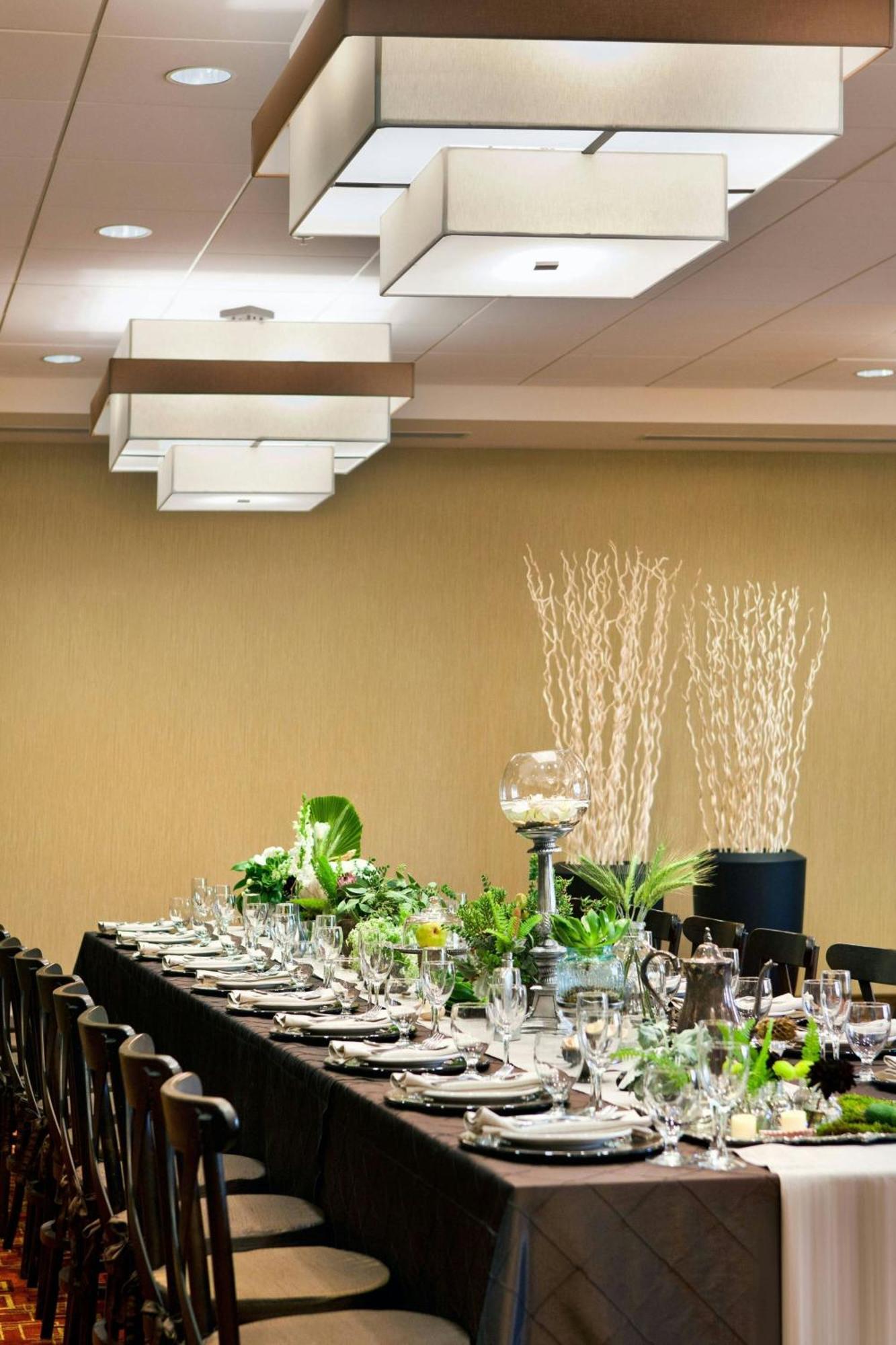 فندق Courtyard By Marriott Santa Barbara غولتا المظهر الخارجي الصورة