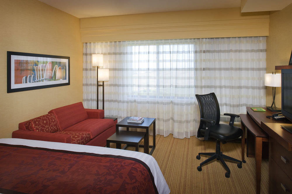 فندق Courtyard By Marriott Santa Barbara غولتا المظهر الخارجي الصورة